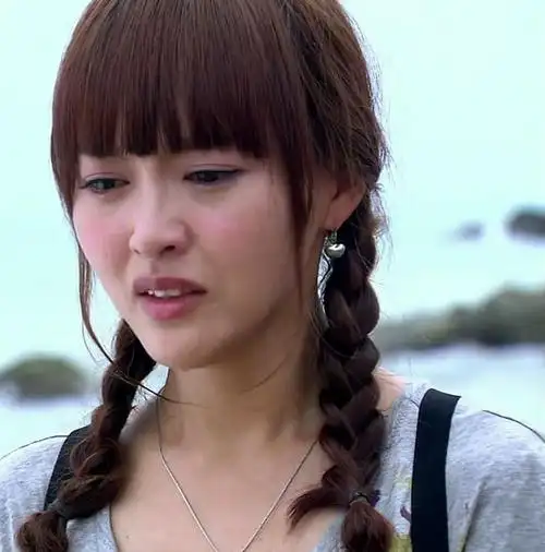 刘小贝[电视剧《爱情睡醒了》女主角]姓名:刘小贝性别:女生日:1988年9