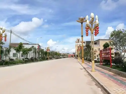 陆丰市东海镇龚厝村社会主义新农村文化广场.