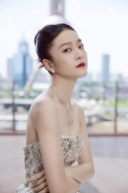 张雪迎 电影之夜造型