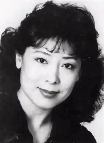 著名歌唱家关牧村:人民承认你 你才有价值