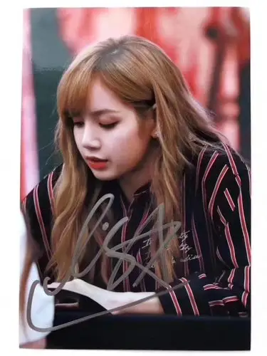 lisa亲笔签名