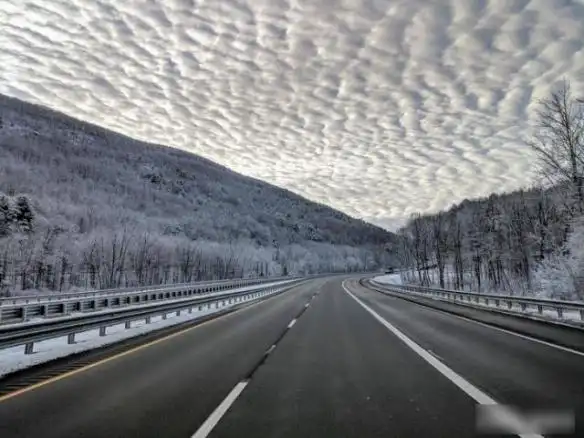 真·毫无ps痕迹 盘点15张看起来脱离现实的真实照片