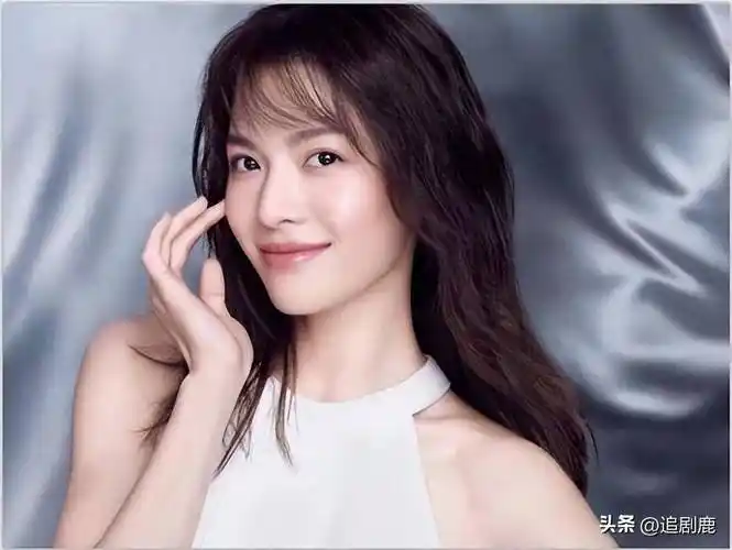 离谱:中国10大90后美女排行榜周冬雨排第2,迪丽热巴差点被压!