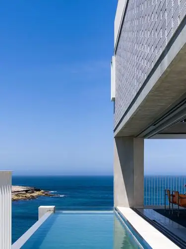 海外案例:悉尼海景别墅,住所与景观相连,还整合了各种设计元素