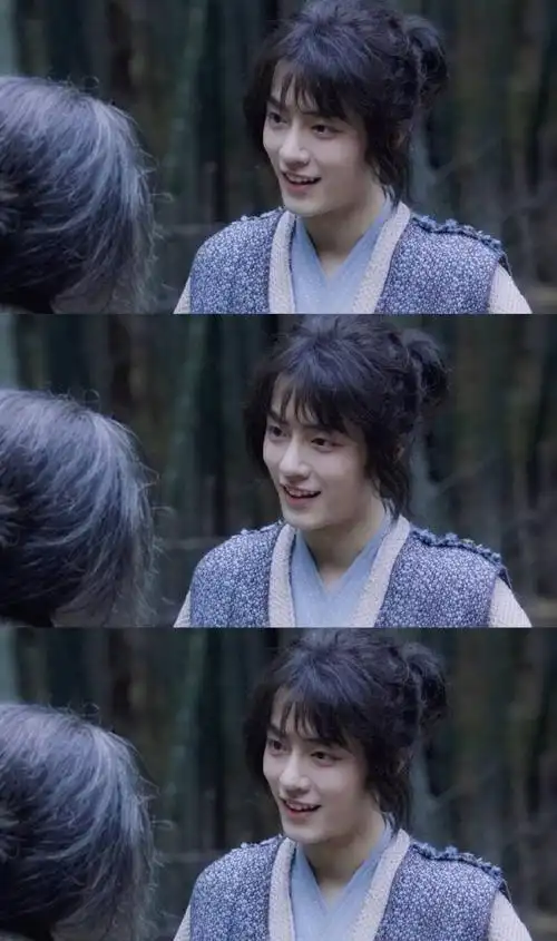 肖战丸子头#毛茸茸的造型和少年唐三太配了!