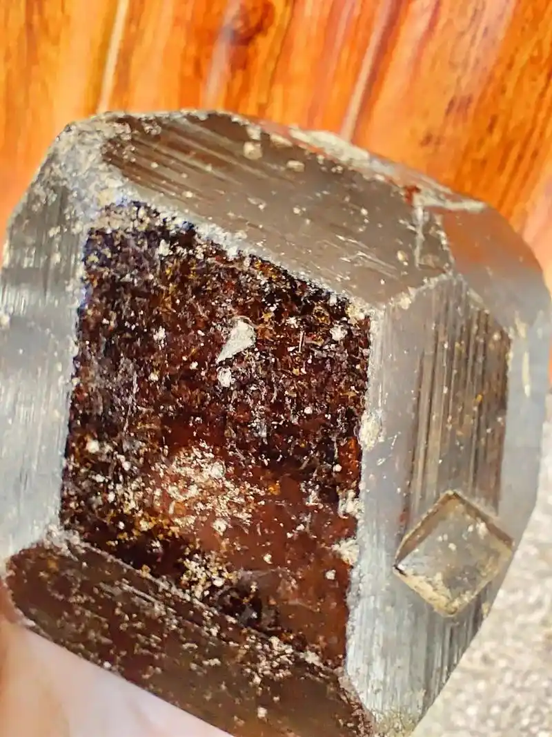 女人的美容宝石.#创作灵感 #石榴石红石榴石对应海底轮,适 - 抖音