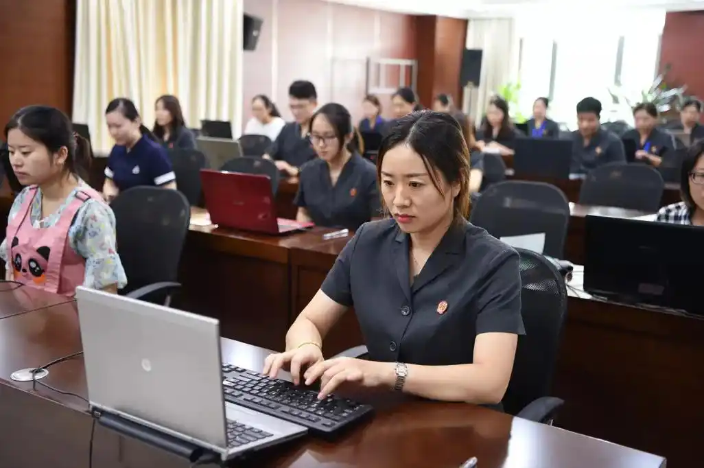 听打速录180字分钟南京铁路运输法院书记员大练兵