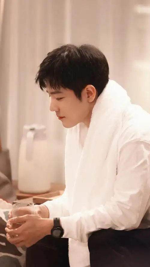 肖战盛阳##肖战骄阳伴我