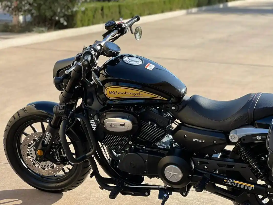 手续齐全,随时提档过户#安吉拉300# #二手摩托车# #临沂远途机车