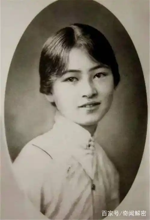 你是爱,是暖,是希望,是燕在梁间呢喃,你是一树一树的花开,柔嫩