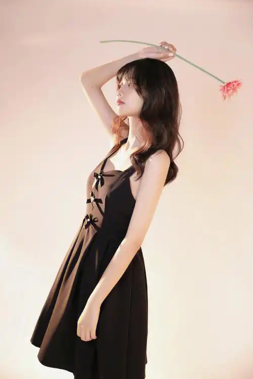 广州室内少女写真艺术照