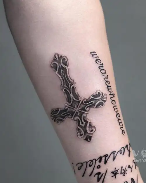 十字架_纹身图案手稿图片_v刺—肥尸的纹身作品集