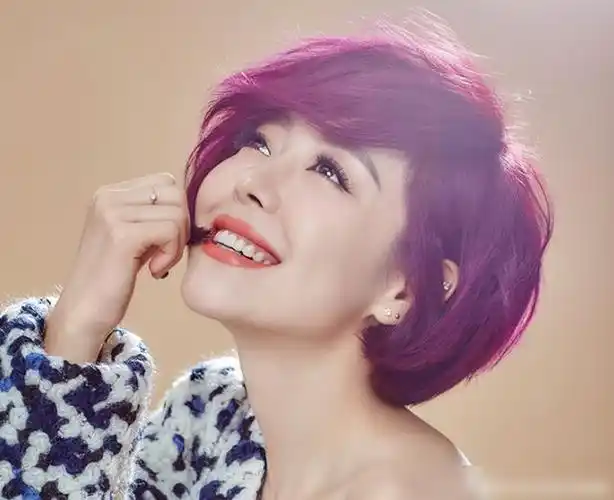 安又琪发长文"我成了落魄超女冠军",如今重回舞台尽情地唱自己|超级