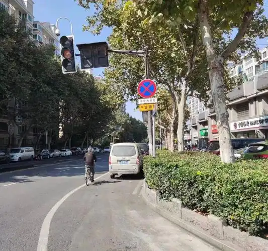 (转让) 秦淮区秦虹小区旺铺棋牌室,生意转让同行接手直接营业