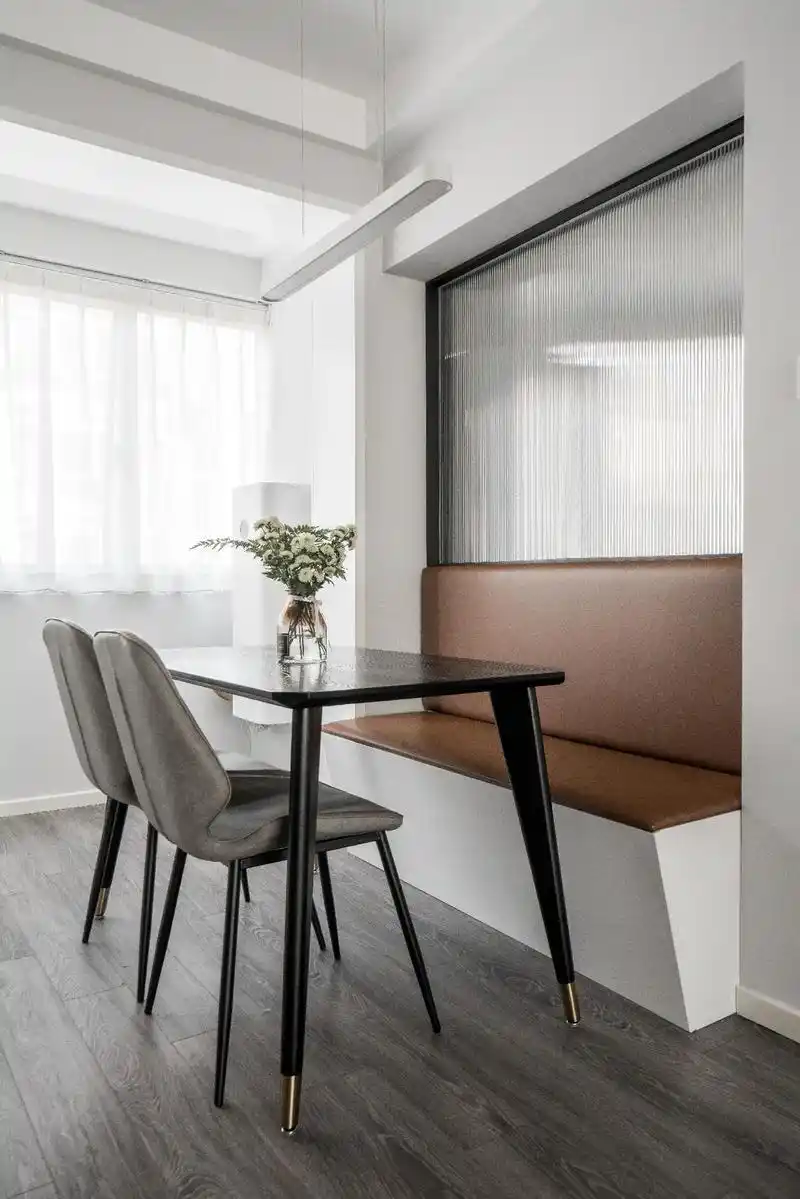 小户型卡座餐厅设计极简复古情怀