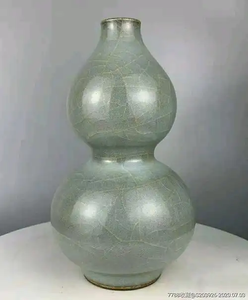 宋代青瓷葫芦瓶