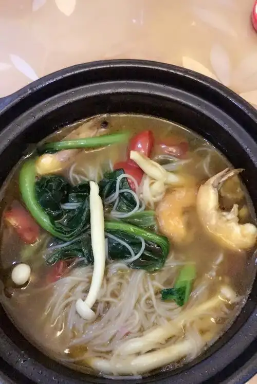 超大号婷婷做的砂锅粉丝煲