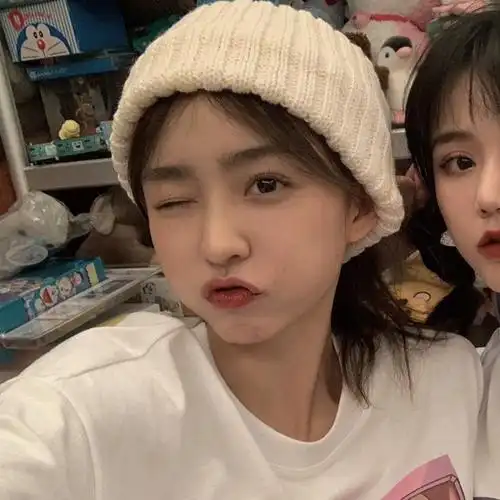 真人亲密闺蜜头像一左一右