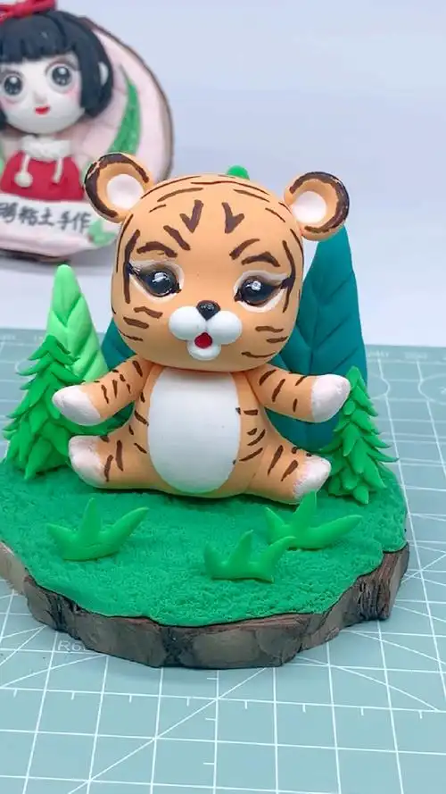 萌萌哒#小老虎,方法:一团粘土捏一捏,就好了