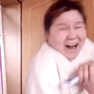 gif制作下 载更多表情小程序迷人的郭老师搞笑表情(53张)迷人的郭老师