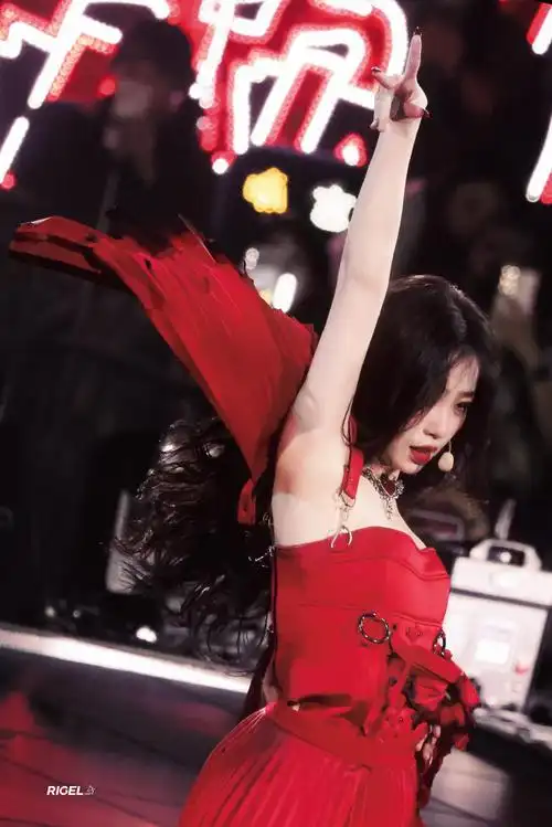 the9演唱会#red#今日星拍放送#@虞书欣esther