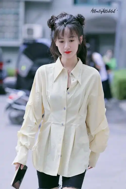 袁冰妍落花时节又逢君出妆饭拍 今天小袁发型好俏皮……_高清图集