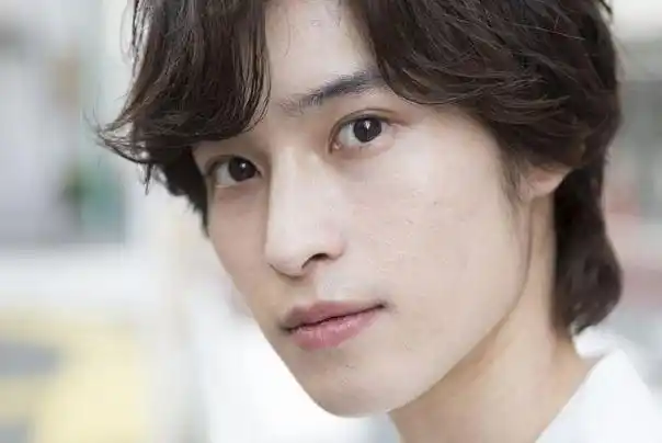 2021爆火日本男演员top10:渡边圭佑上榜,第二00后