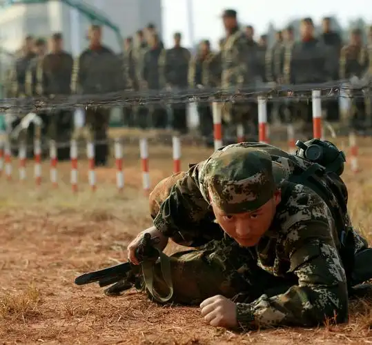 水电兵 人民的保护神 摄于武警水电第二总队 2016年12月17日(副本)