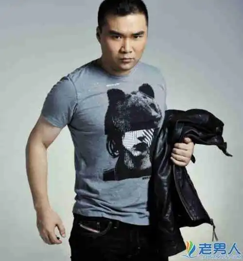 p>崔钟,影视演员,毕业于 a target="_blank" h