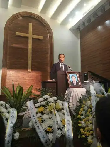 活在信徒心中的好牧师