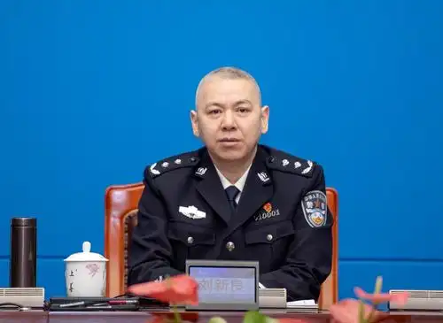 长沙市公安局召开党委会议传达学习全国公安厅局长会议精神研究贯彻