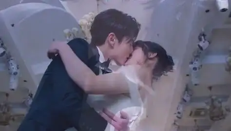 菜寺cp到底吻了多少回?从害羞到日常真的是越来越娴熟了啊