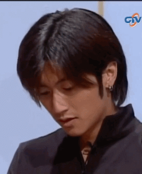 谢霆锋超话考古到一个99年的台综 漂亮猫猫 灵活猫猫 可爱猫猫 全程都