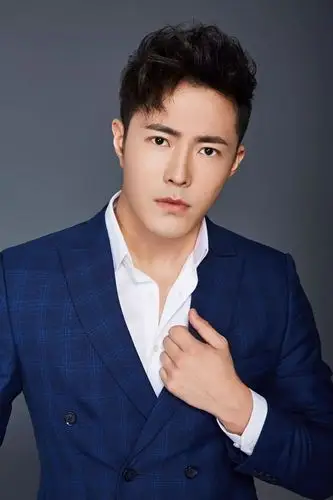 脸客网专访|青年演员张子文:我偏爱武戏,因为武戏更能表现戏剧的张力