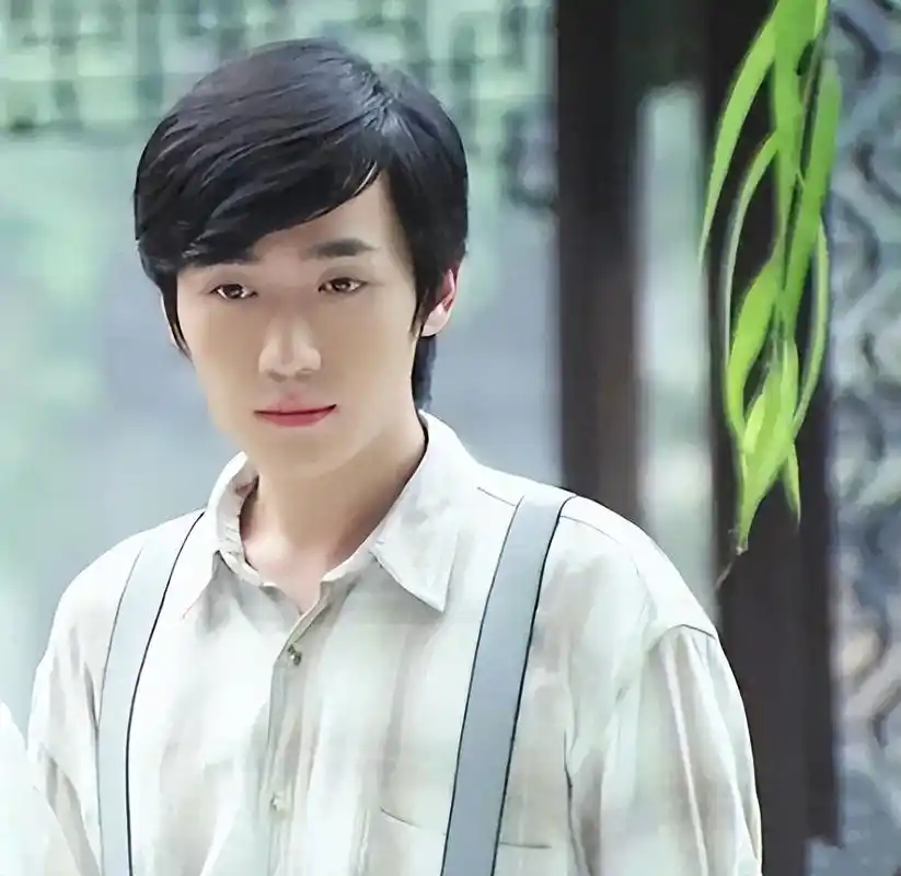 演员朱一龙由朱时茂保驾护航,再加上自身努力,未来可期前途无量