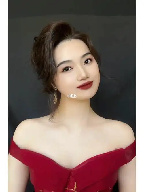 港风的旧时光美人儿|新娘敬酒礼服发型