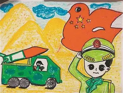 此刻她又想起了爸爸——那个帅气阳光的中校军官,火箭军某导弹旅任务