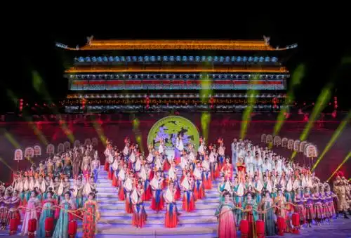 古城西安重现盛世大唐迎接贵宾的最高礼仪 西安城墙户外大型文艺演出