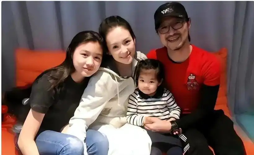 汪峰现任陈露气质优雅与章子怡美貌难分伯仲网友谁更胜一筹