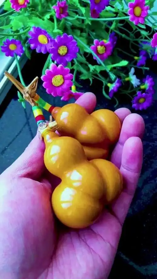 我珍藏多年的葫芦,大家看看好看不