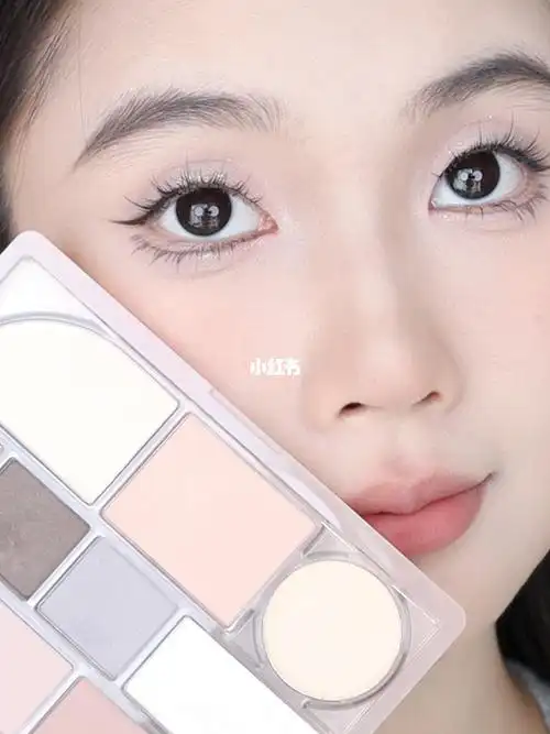 单眼皮清甜可人小白花眼妆淡妆放大眼睛