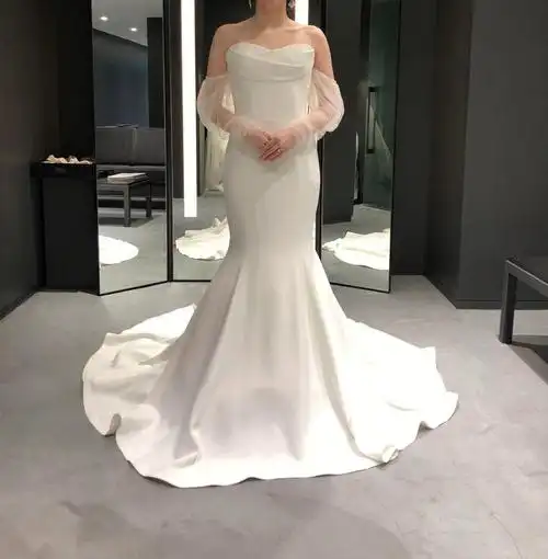 样衣热销来袭,欢迎大家咨询#王薇薇verawang婚纱  #verawang  #我的