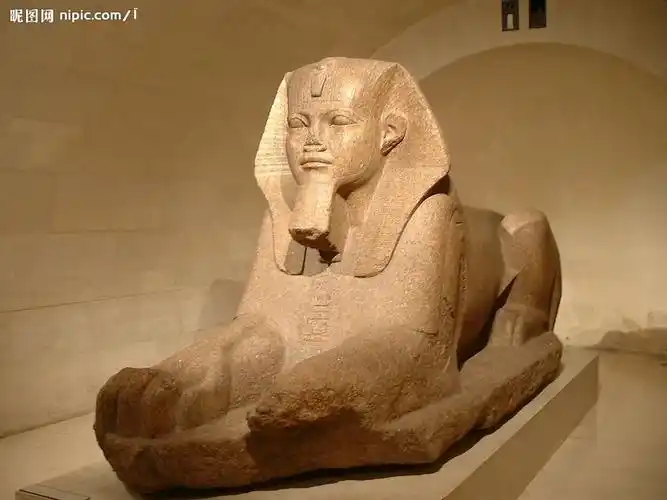 p>狮身人面像,位于埃及吉萨的金字塔墓区,头像部分一说是 a target="