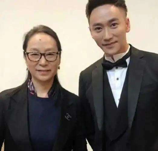 周野芒是我辜负了奚美娟娶王之夏后有甜有泪今儿子不跟他姓