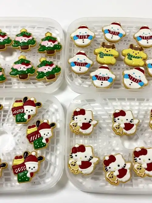 圣诞节三丽鸥糖霜饼干