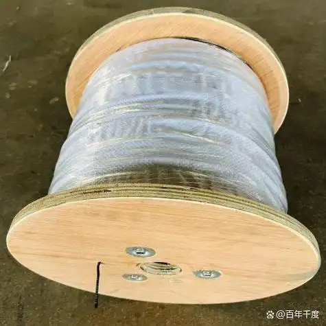 铁路电缆是铁路系统中的重要组成部分,它们负责传输信号和电力,确保