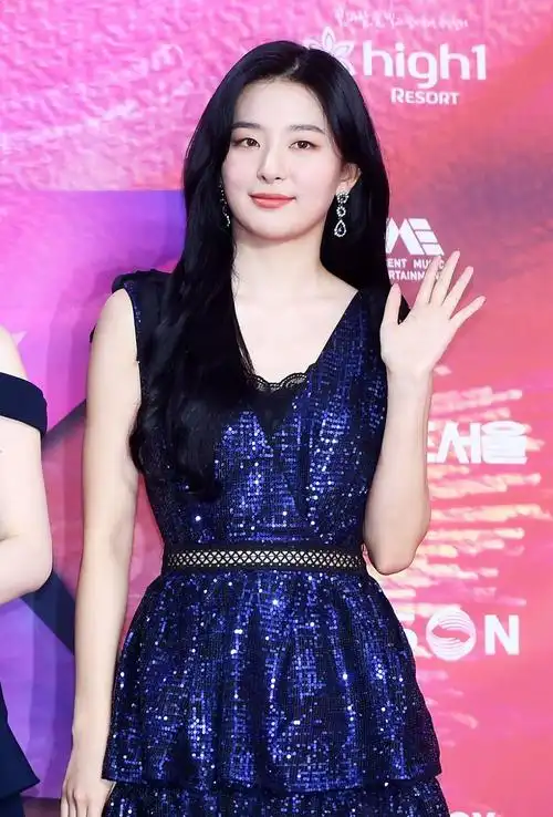 韩国9位女歌手 她们的魅力眼神会让你的深度着迷