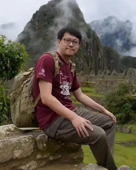 刘 未北京大学考古文博学院副教授,博士生导师.