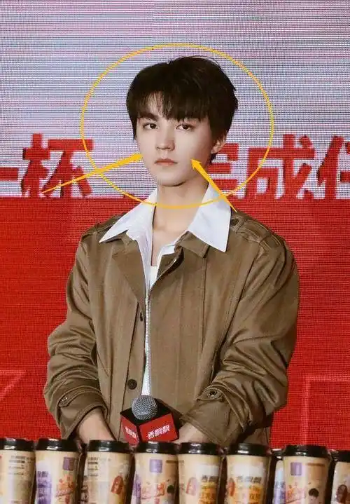 王俊凯现场生图曝光,脸部充满少年感,不再像以前如此憔悴!