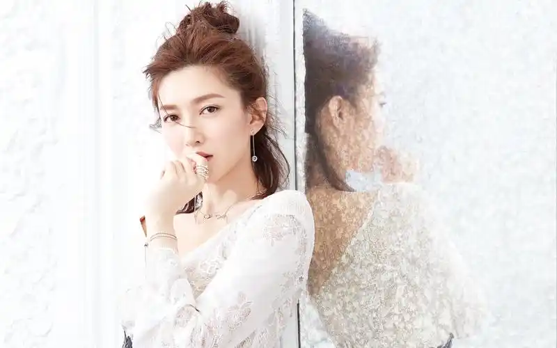 江疏影性感唯美写真